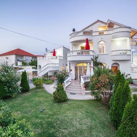 Apartments Lipic Водице Екстер'єр фото