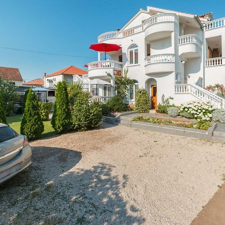 Apartments Lipic Водице Екстер'єр фото