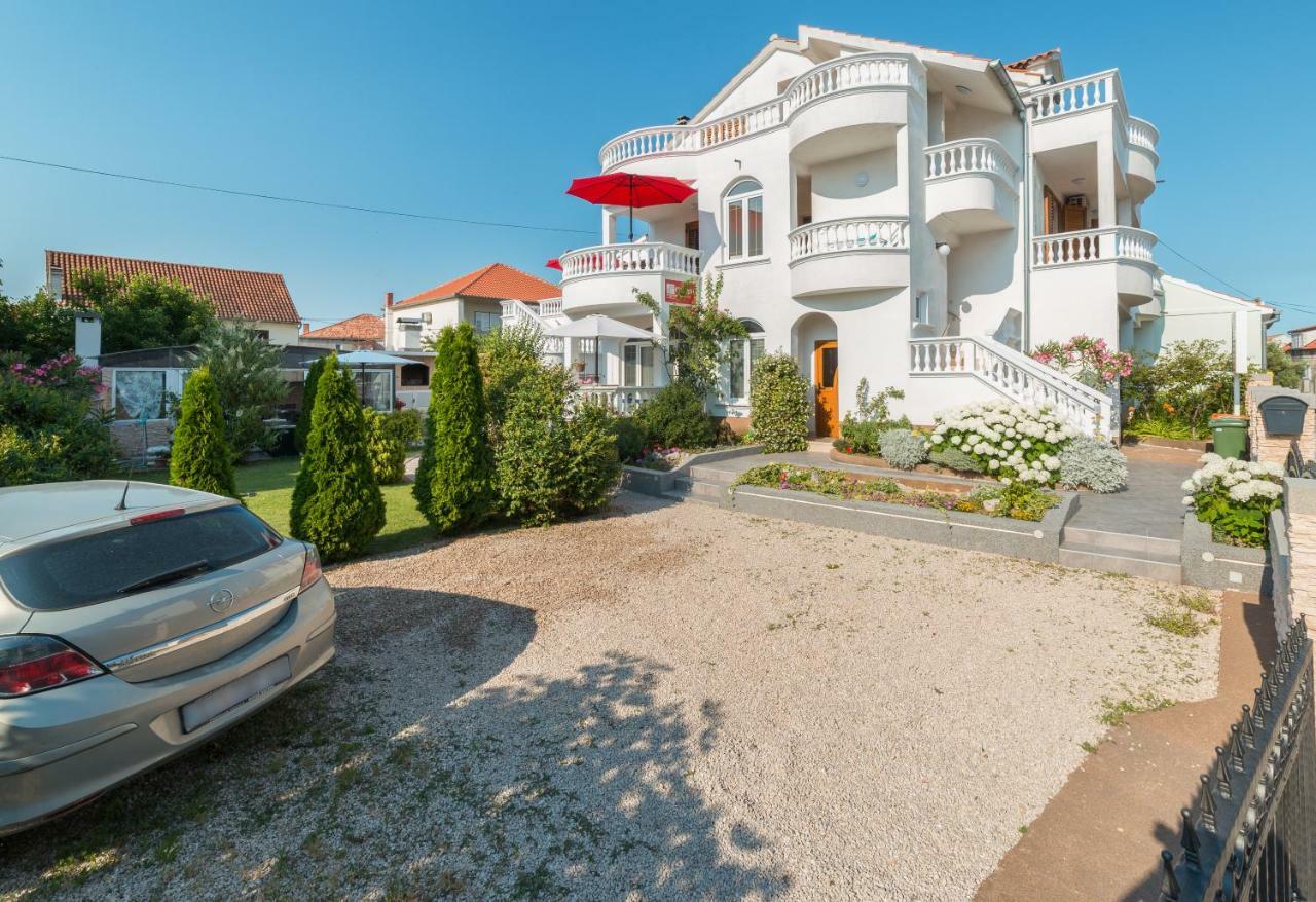 Apartments Lipic Водице Екстер'єр фото