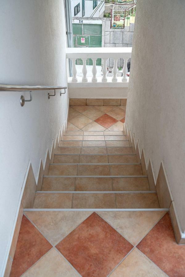 Apartments Lipic Водице Екстер'єр фото